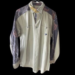MOSSY OAK men’s large camouflage hunting shirt very good condition large
